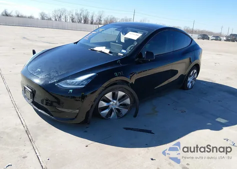 2023 Tesla Model Y Awd/Long Range Dual Motor All-Wheel Drive z USA, uszkodzony, nr VIN 7SAYGDEE7PA123347